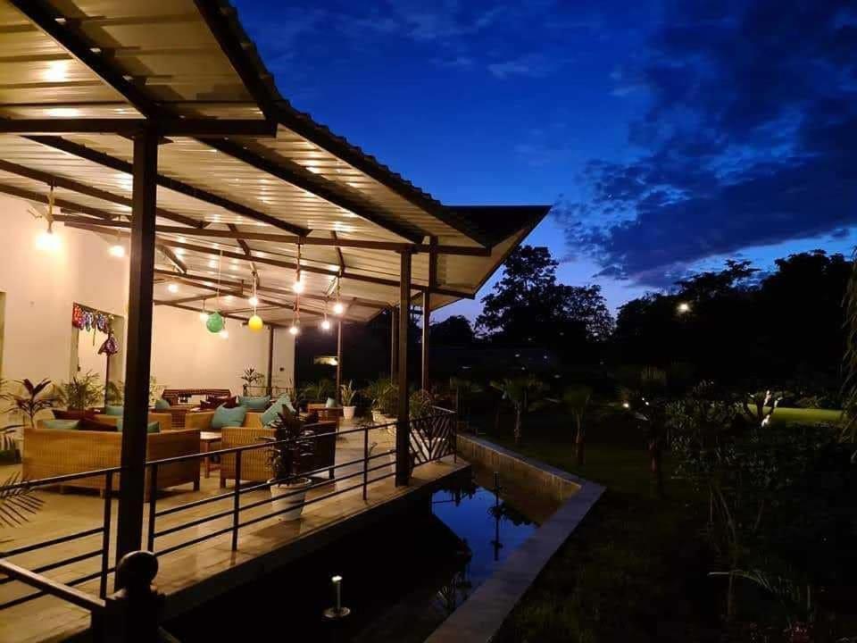 Sunday Alaya Corbett Villa รามนาการ์ ภายนอก รูปภาพ