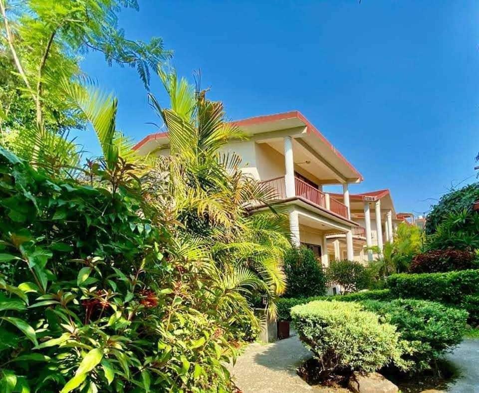 Sunday Alaya Corbett Villa รามนาการ์ ภายนอก รูปภาพ